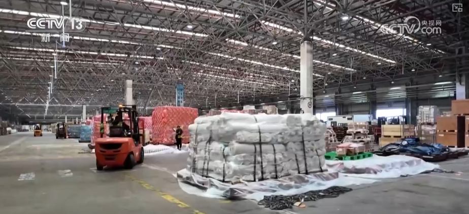 从“秒筛”到“监护”航空物流装上智慧“加速器”麻将胡了2试玩网站航空货运有“量”有“质”又智”(图8) 从“秒筛”到“监护”航空物流装上智慧“加速器”麻将胡了2试玩网站航空货运有“量”有“质”又智”(图8)